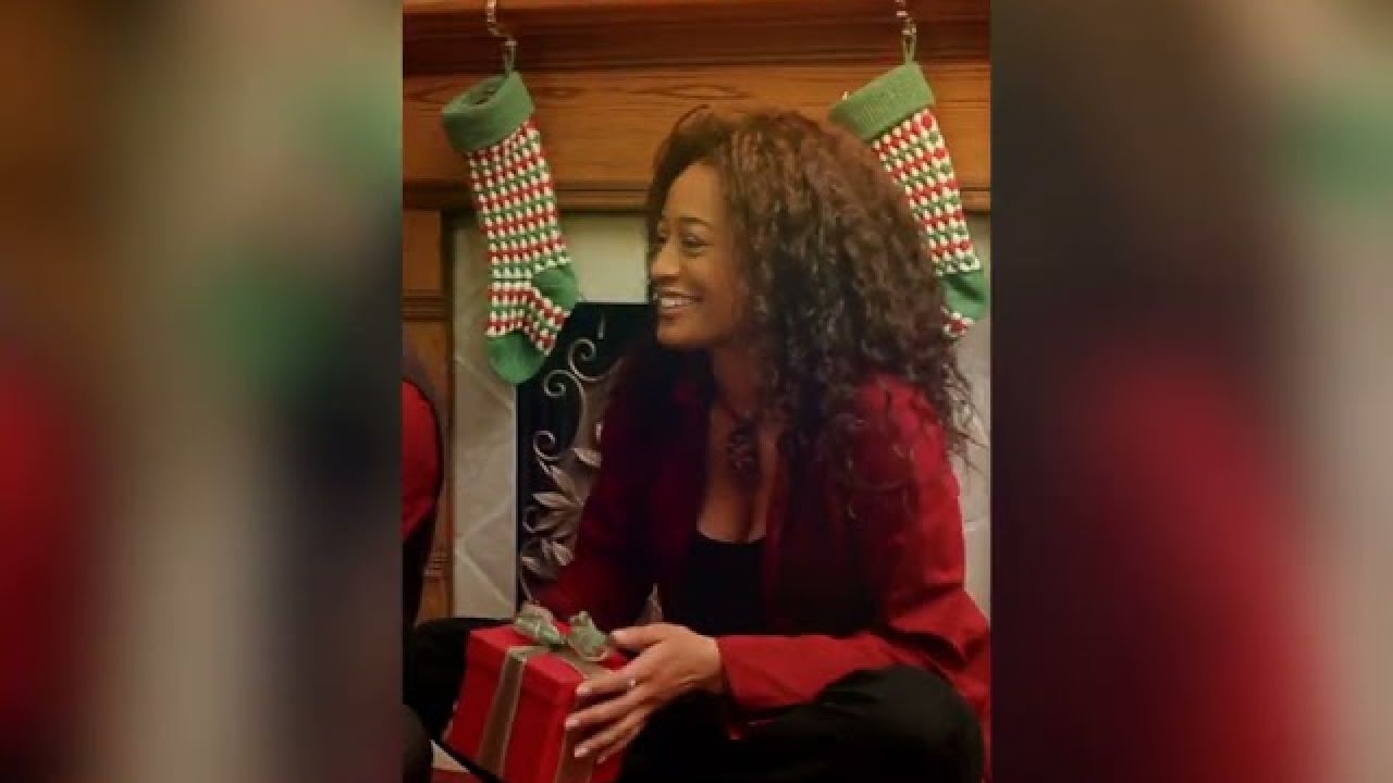 Home For The Holidays Experience: A Soulful Charity Social 